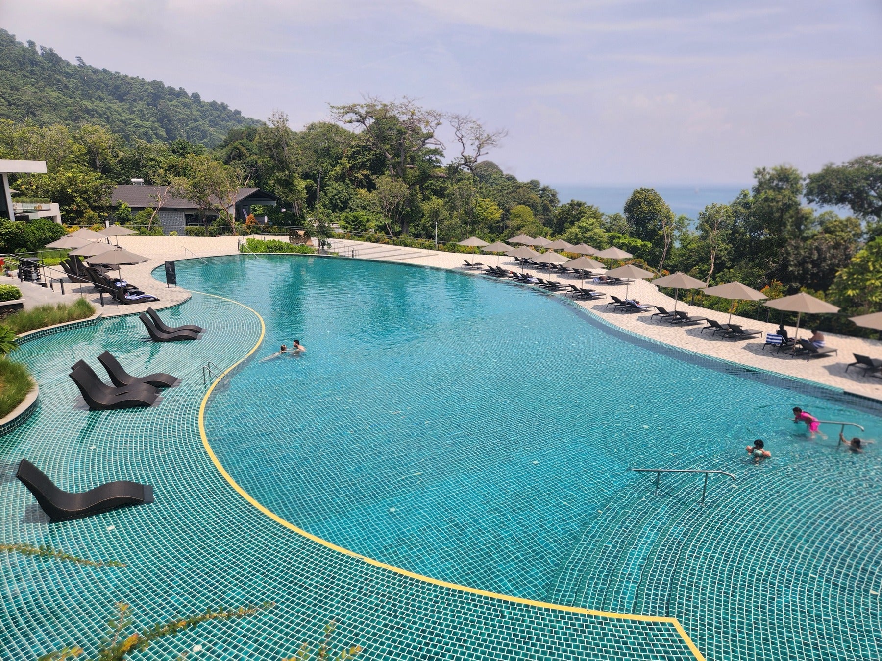 インフィニティプール1