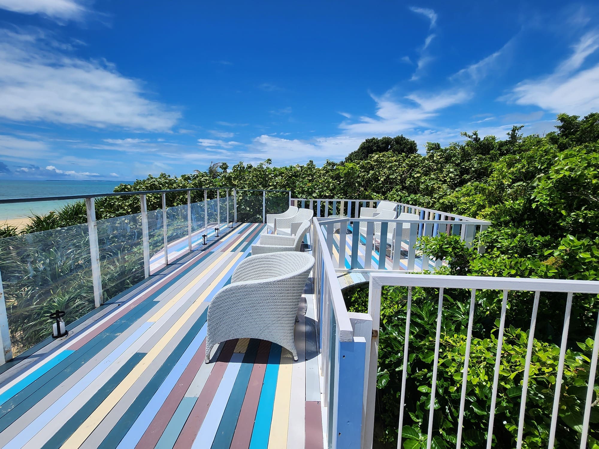 テラスからのオーシャンビュー